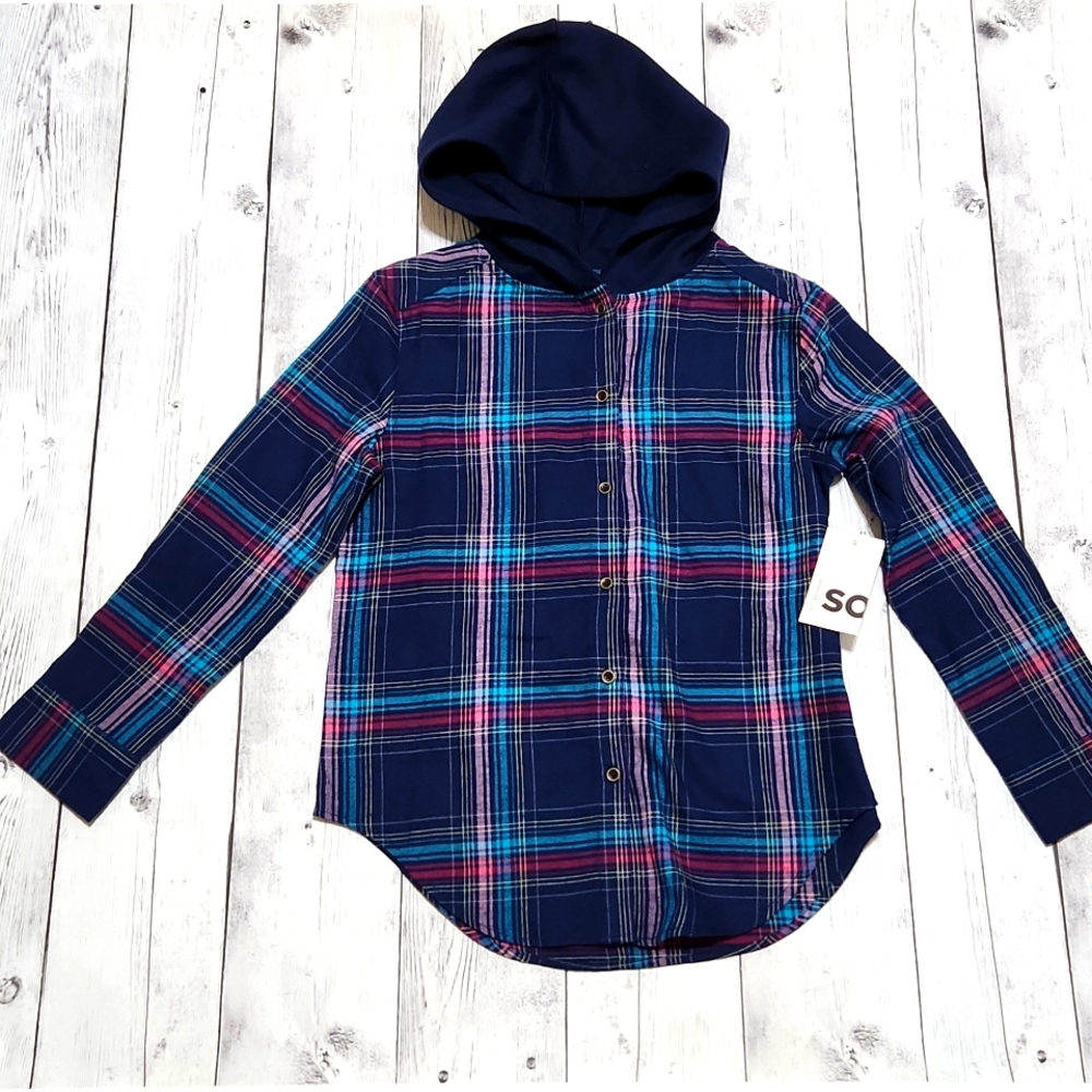 NWT Sonoma Girls size 7 Plaid Hooded Button down top.